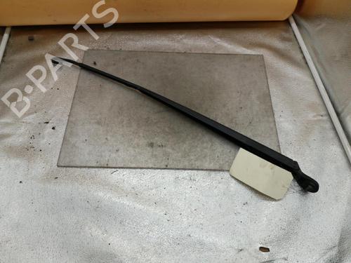 Used Front windshield wiper arm RENAULT LAGUNA II (BG0/1_) 1.9 dCi (BG08, BG0G) (120 hp) 25063414