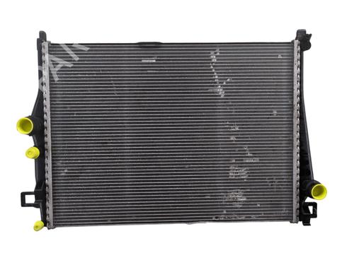 Used Water radiator Water radiator MERCEDES-BENZ C-CLASS (W205) C 180 BlueTEC / d (205.036) (116 hp) 32631176 32631176