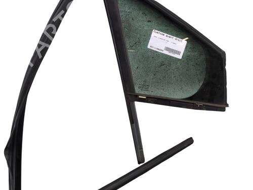 Front right quarter glass PEUGEOT 308 I (4A_, 4C_) 1.6 16V | BP29898161C112 