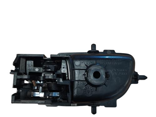 Used Front right interior door handle Front right interior door handle TOYOTA YARIS (_P13_) 1.5 Hybrid (NHP130_, NHP130) (101 hp) 26031306 26031306