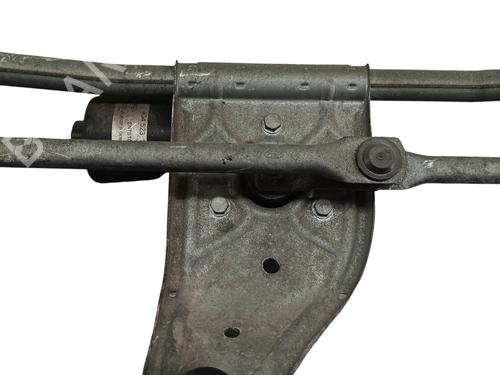 Used Front wiper motor Front wiper motor FORD TRANSIT Van (FA_ _) 2.2 TDCi (85 hp) 30566208 30566208