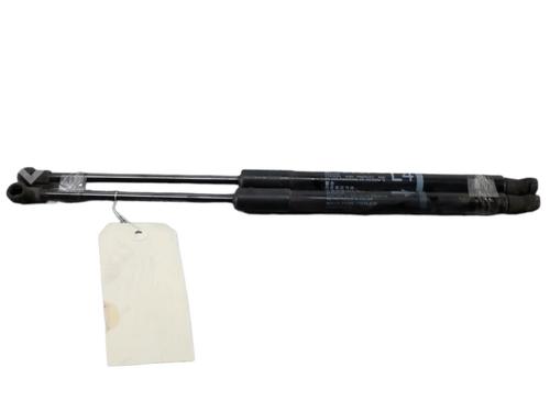 Tailgate lift support TOYOTA YARIS (_P13_) 1.5 Hybrid (NHP130_, NHP130) | BP25076141C138 