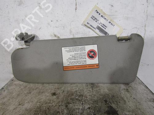 Used Right sun visor CHEVROLET AVEO / KALOS Hatchback (T200) 1.4 16V (94 hp) 25105569