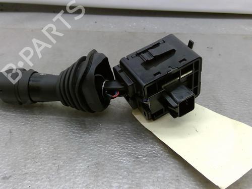 Used Steering column stalk CHEVROLET CAPTIVA (C100, C140) 2.2 D (163 hp) 25068405