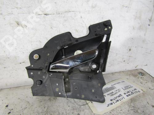 Used Rear left interior door handle Rear left interior door handle MERCEDES-BENZ E-CLASS (W210) E 300 Turbo-D (210.025) (177 hp) 10593044 10593044
