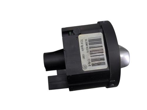 Used Headlight switch Headlight switch VW SCIROCCO III (137, 138) 2.0 TDI (170 hp) 27322484 27322484