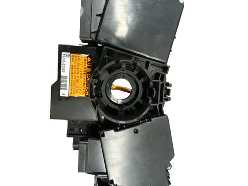 Used Steering column stalk Steering column stalk TOYOTA AURIS (_E18_) 1.8 Hybrid (ZWE186_, ZWE186R) (136 hp) 33028750 33028750