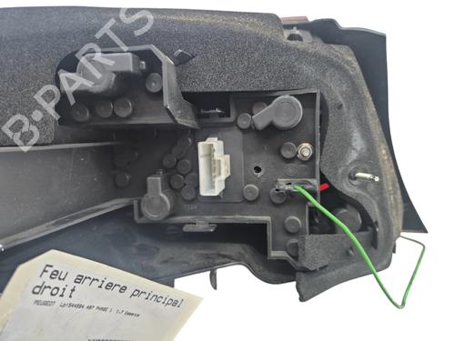 Right taillight PEUGEOT 407 (6D_) 1.8 (6D6FZB) | BP28949041C35 