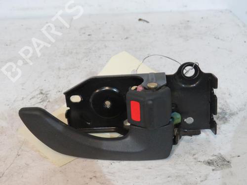 Used Front right interior door handle HYUNDAI SANTA FÉ I (SM) 2.0 CRDi (113 hp) 25069135