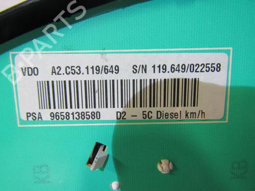 Used Instrument cluster PEUGEOT 407 (6D_) 1.6 HDi 110 (6D9HZC, 6D9HYC) (109 hp) 25106941