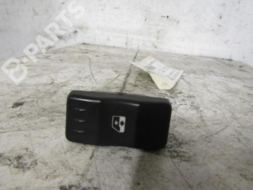 Used Right front window switch Right front window switch DACIA LOGAN (LS_) 1.5 dCi (LS0K) (68 hp) 10592605 10592605