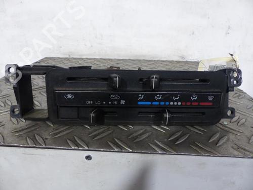 Used Climate control TOYOTA HIACE IV Van (__H1_, __H2_) 2.5 D-4D (KLH12, KLH22) (95 hp) 25107899