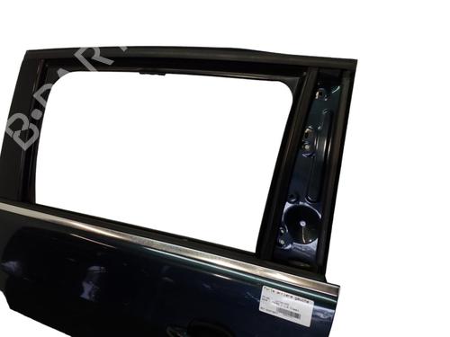 Used Left rear door PEUGEOT 5008 (0U_, 0E_) 1.6 HDi (112 hp) 25103564