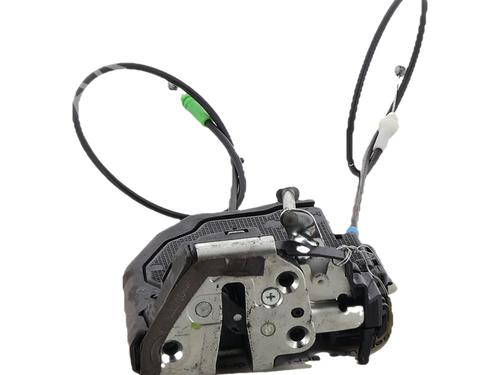 rear-right-lock-toyota-auris-_e15_-2006-2007-2008-2009-2010-2011-2012-2013-39738537 main image