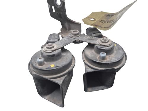 Used Horn Horn VW POLO V (6R1, 6C1) 1.4 TDI (90 hp) 25061588 25061588