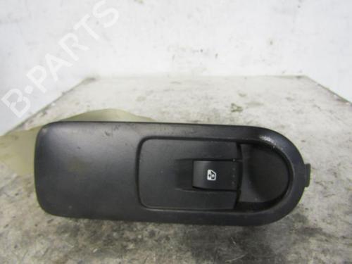 Used Right front window switch RENAULT SCÉNIC II (JM0/1_) 2.0 dCi (JM1K) (150 hp) 25096443