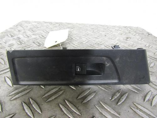 Used Right front window switch Right front window switch VW PASSAT B7 (362) 1.6 TDI (105 hp) 10587949 10587949