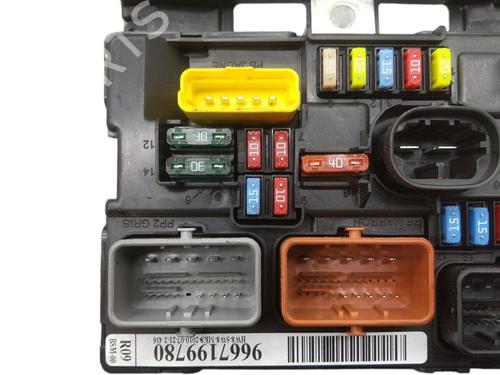 Used Electronic module Electronic module CITROËN C3 II (SC_) 1.4 HDi 70 (SC8HZC, SC8HR0, SC8HP4) (68 hp) 25099990 25099990