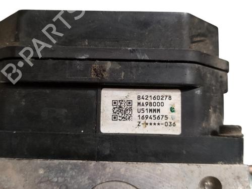Used ABS pump NISSAN X-TRAIL I (T30) 2.2 Di 4x4 (114 hp) 29488542