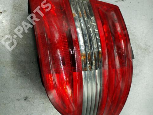 Used Right taillight Right taillight MERCEDES-BENZ B-CLASS Sports Tourer (W245) B 200 CDI (245.208) (140 hp) 10574613 10574613