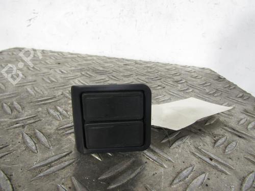 Used Left front window switch CITROËN ZX (N2) 1.6 i (88 hp) 25095691