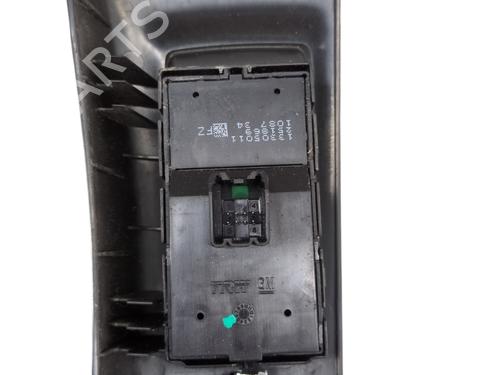 Used Left front window switch Left front window switch OPEL MERIVA B MPV (S10) 1.7 CDTI (75) (110 hp) 30820005 30820005