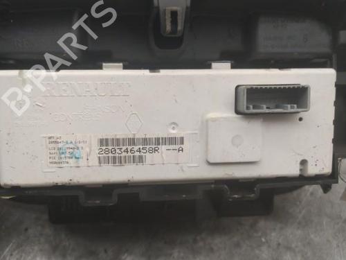 display-monitor-renault-megane-iii-hatchback-bz01_-b3_-2008-25060287 main image