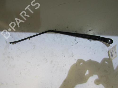 Used Front windshield wiper arm OPEL ZAFIRA / ZAFIRA FAMILY B (A05) 1.7 CDTI (M75) (110 hp) 25090703