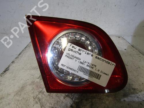 Used Left tailgate light VW PASSAT B6 (3C2) 1.9 TDI (105 hp) 25079444