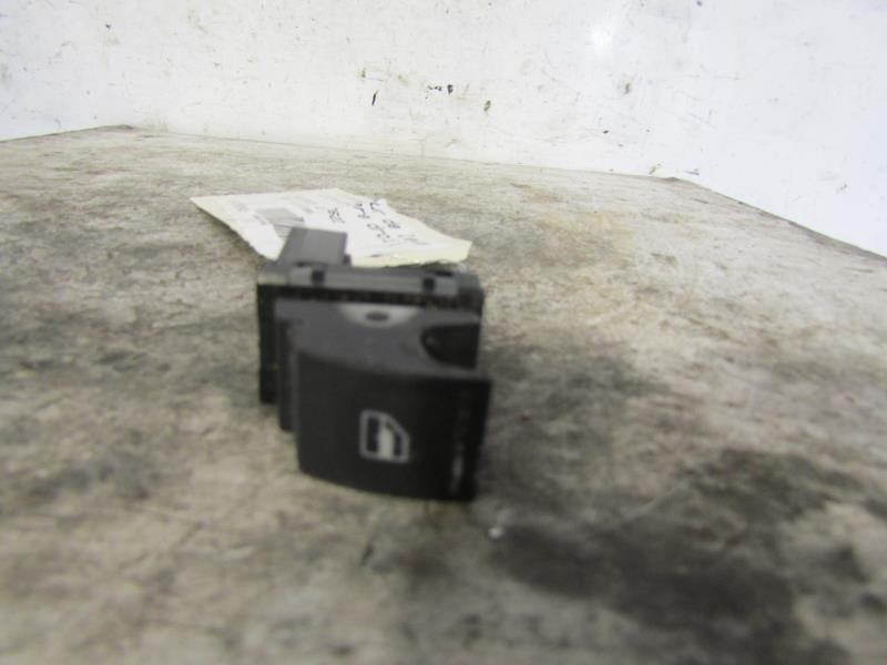 Used Right rear window switch VW GOLF V (1K1) 25113886 | B-Parts