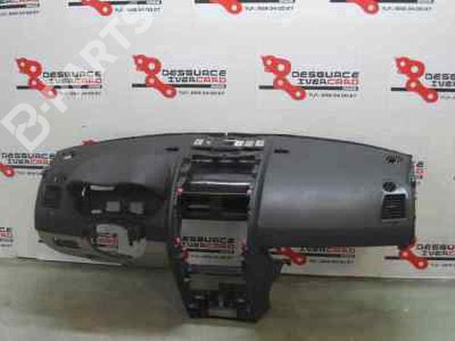 Instrumentbræt RENAULT MEGANE II Saloon (LM0/1_) [2003-2025]  585473