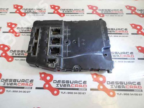 Used Fuse box RENAULT MEGANE II (BM0/1_, CM0/1_) 1.6 16V (BM0C, CM0C) (113 hp) 1865734