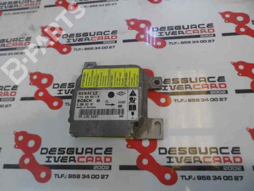 Used ECU airbags RENAULT CLIO II (BB_, CB_) 1.2 (BB0A, BB0F, BB10, BB1K, BB28, BB2D, BB2H, CB0A,... (58 hp) 1449675
