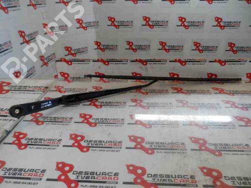 Front windshield wiper arm KIA SORENTO I (JC) 2.5 CRDi 4WD | BP3469076C143 