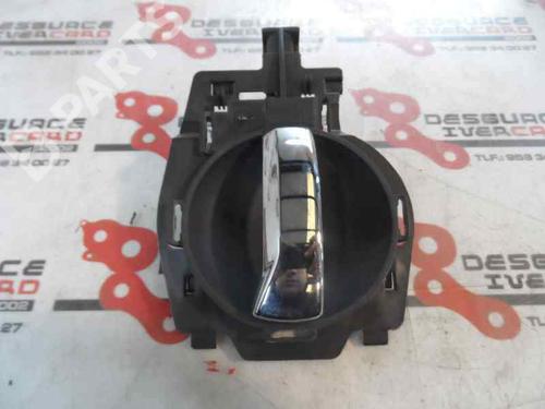 Højre fortil invendig håndtag CITROËN C3 I (FC_, FN_) 1.4 HDi (70 hp) 3212875