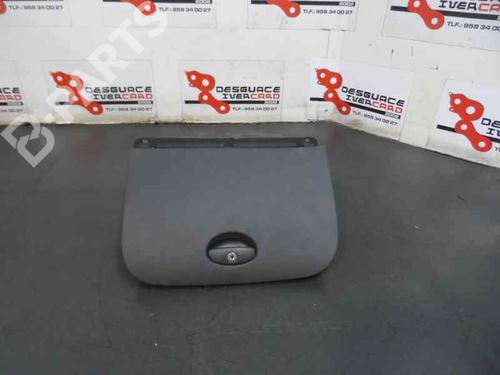 Handskerum CITROËN C5 II (RC_) 1.6 HDi (RC8HZB) (109 hp) 1226714