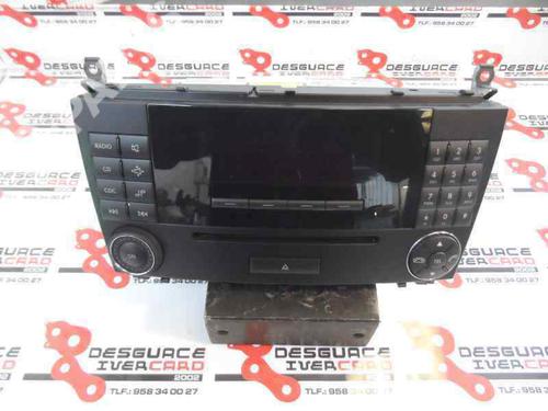 Used Radio MERCEDES-BENZ C-CLASS (W203) [2000-2007]  586794