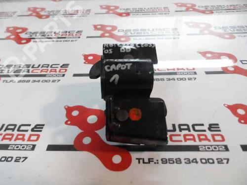 Used Hood lock MERCEDES-BENZ C-CLASS (W203) [2000-2007]  8797289