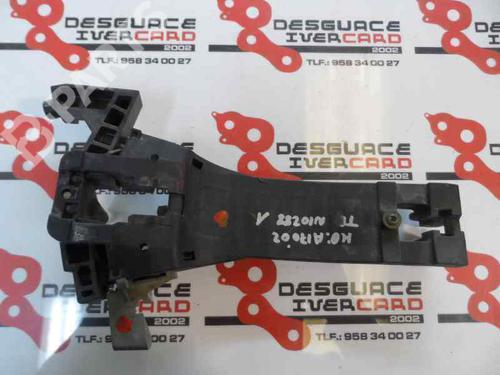 Used Rear left interior door handle MERCEDES-BENZ A-CLASS (W168) A 170 CDI (168.009, 168.109) (95 hp) 3213216