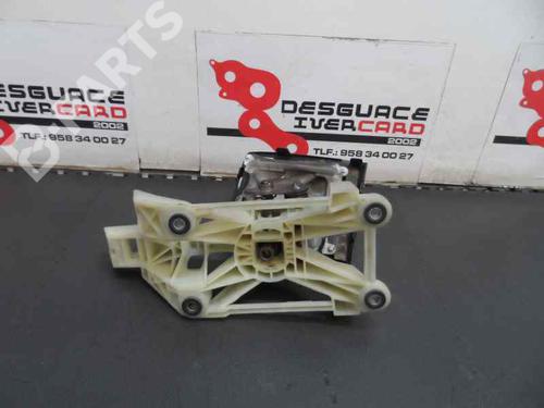 Used Gear lever MAZDA 6 Hatchback (GH) 2.2 D (GH10) (129 hp) 7438710