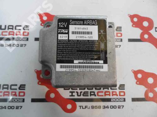 Used ECU airbags FIAT CROMA (194_) 1.9 D Multijet (194AXC1B, 194AXC12) (150 hp) 587185