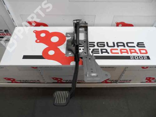 Used Break pedal FORD FOCUS III 1.6 TDCi (115 hp) 8797412