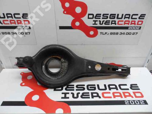 Venstre bak bærearm FORD FOCUS III 1.6 TDCi (115 hp) 358365