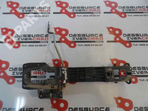 Used Front left interior door handle SUZUKI GRAND VITARA II (JT, TE, TD) 1.9 DDiS (JB419WD, JB419XD) (129 hp) 3212820