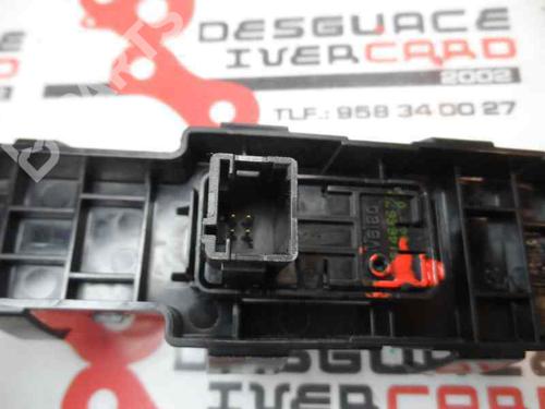 Right front window switch CITROËN C4 I (LC_) 1.4 16V | BP1339863I26 