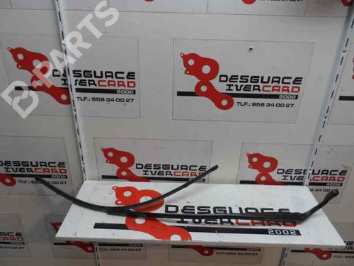 Used Front windshield wiper arm CITROËN C4 I (LC_) 1.4 16V (88 hp) 3469010