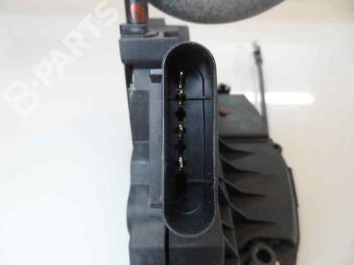 Rear left lock FORD FOCUS III  | BP354633C100 