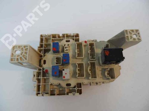 Used Fuse box OPEL AGILA (B) (H08) 1.3 CDTI (F68) (75 hp) 355480