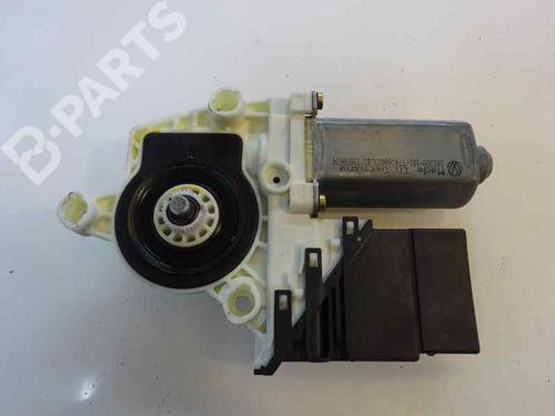 Rudehejsemotor bagstkærm venstre VW GOLF IV (1J1) 1.9 TDI (110 hp) 1523489