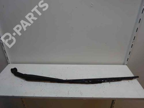 Used Front windshield wiper arm MITSUBISHI PAJERO III (V7_W, V6_W) 3.2 Di-D (V68W) (160 hp) 3468981